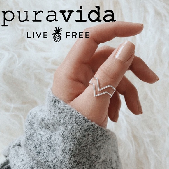 Pura Vida Jewelry - ☆ ★ pura vida ring ★ ☆